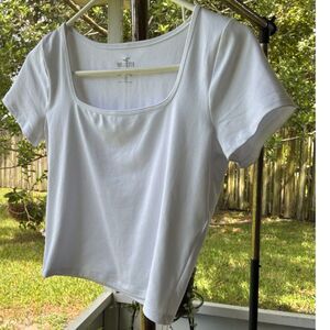 Hollister Sz Medium Baby Tee White Cropped Square Neck Short Sleeve Soft Retro